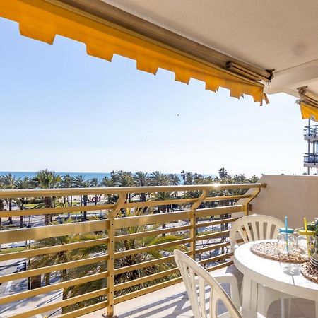 Novelty Con Vistas Al Mar Διαμέρισμα Σαλού Εξωτερικό φωτογραφία