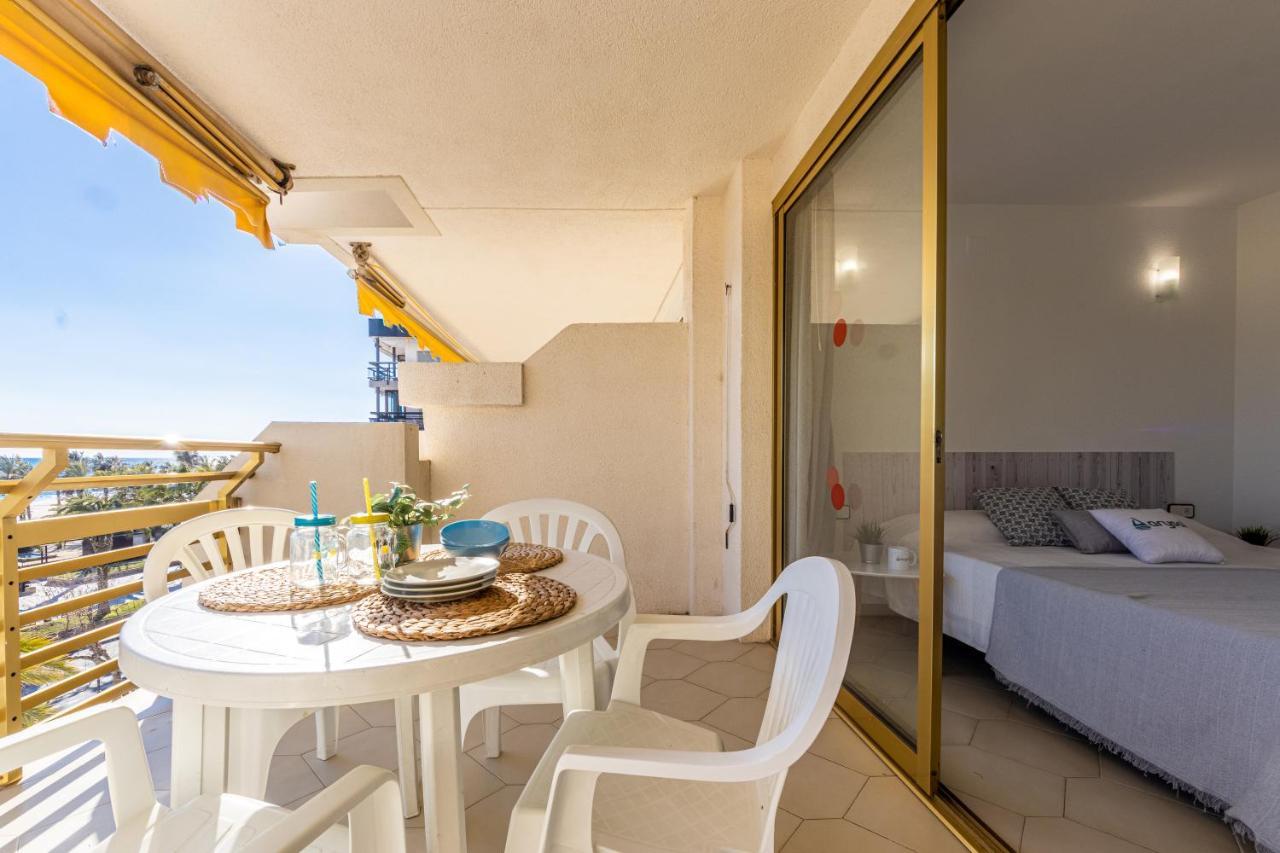 Novelty Con Vistas Al Mar Διαμέρισμα Σαλού Εξωτερικό φωτογραφία